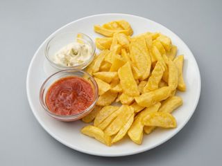 Patatas Dos Salsas (Ración)