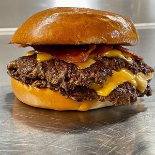 Burger De Bacon Y Queso