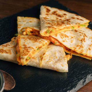 Quesadillas De Pollo Y Queso