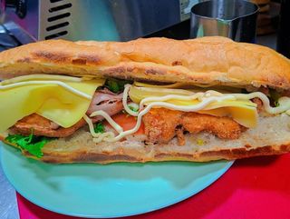 BOCATA DE POLLO