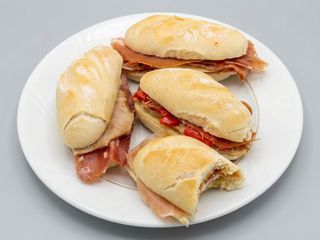 Pulga De Pollo Desmenuzado