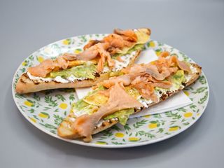 1 Tostada de Salmon