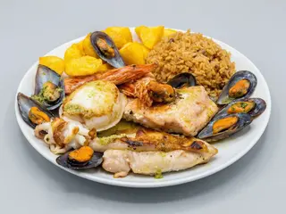 Parrillada De Pescado