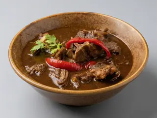 Chivo Con Salsa