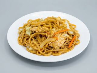 72. Tallarines Anchos Con Verduras