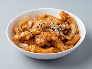 53. Pollo Con Salsa Sweet Chilli