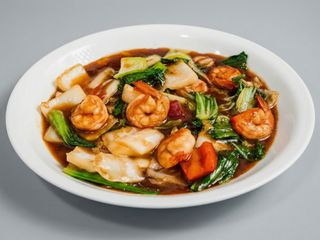 28. Langostino Salteado Con Verduras