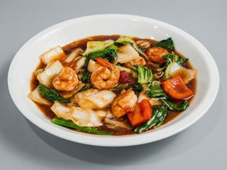 32. Langostino Con Salsa De Judías Negras