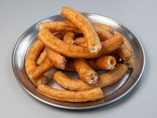  1 Pack de Porras (3 Porras y 1 vaso Chocolate)