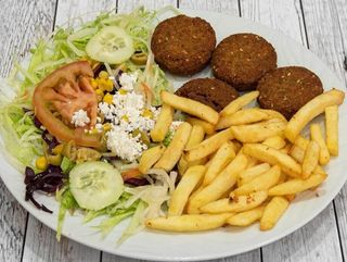 Plato falafel