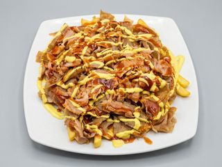 Plato mixto arroz y patatas (pollo y ternera)