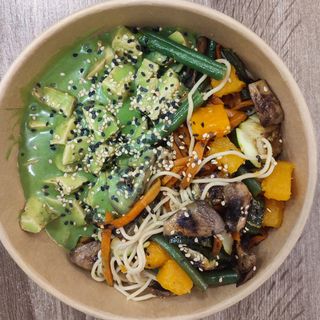 Pollo Al Curry verde Fideos (450 G.)