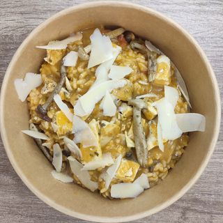 Risotto setas, pollo y parmesano . ( 450gr )