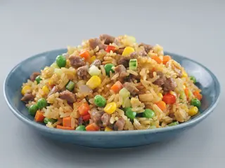 Arroz Frito Con Ternera 牛肉炒饭