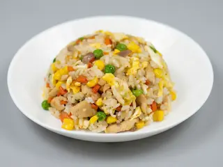 Arroz Frito Con Pollo 鸡肉炒饭