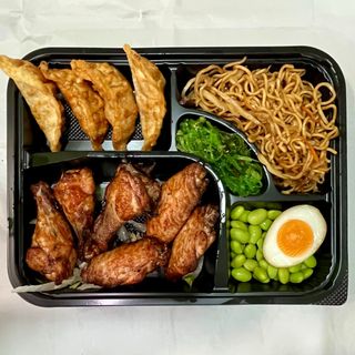 M6.Combo de Alitas + BEBIDA...