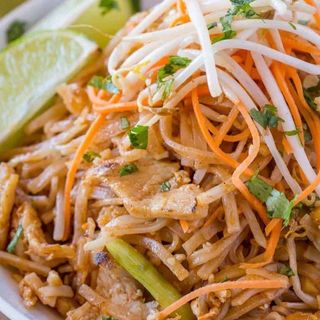 B3.Pad Thai mixto
