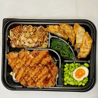 M1.Combo de Pollo Katsu + BEBIDA...