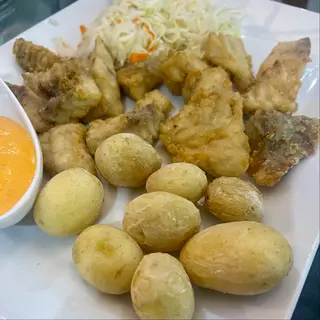 Taquitos de Pescado Frito