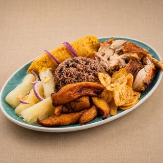 Plato Criollo “El Guajiro”( 2 pers)