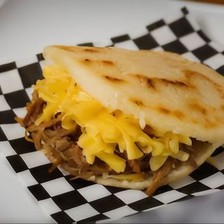 Arepa mixta 2 contorno y queso