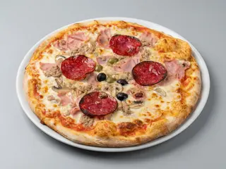 14 Pizza Mixta (26 Cm.)