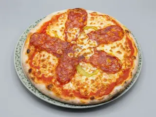 28 Pizza Diavola (26 Cm.)