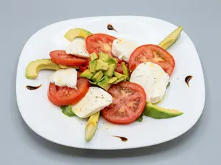Ensalada Tricolore