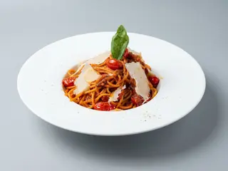 Espaguetis amatriciana