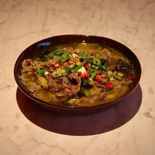 NEW! Ternera con Sopa Agria de Col Encurtida - 酸汤牛肉