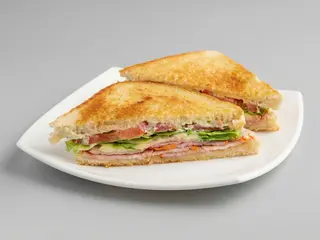 Sandwich De Lomo