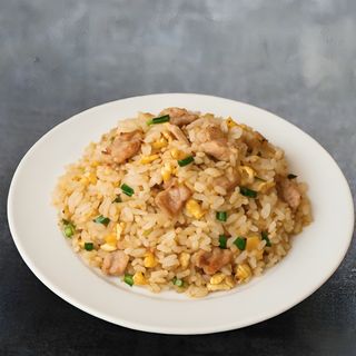Arroz Frito Con Setas Y Pollo