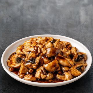 Pollo Con Champiñones Y Verduras