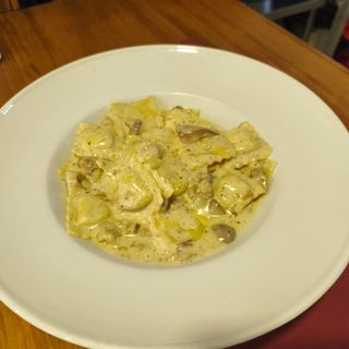 Ravioli Tartufo Funghi