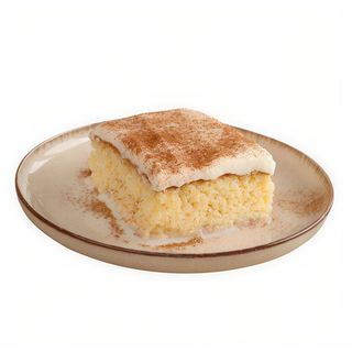 Tres leches con aroma de ratafia