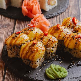 Hot Maki Unagi. 8 Unidades