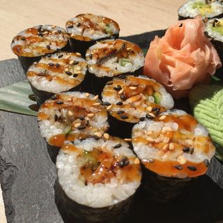 Unagi Maki. 8 Unidades