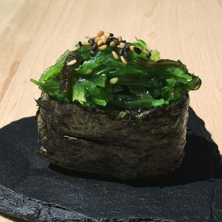 Wakame Gunkan