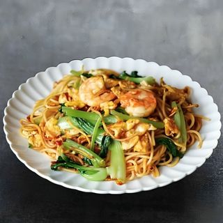 Tallarines Fritos con Gambas