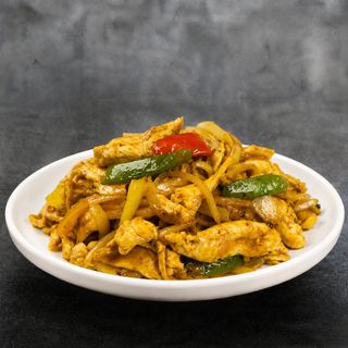 Pollo con Salsa de Curry