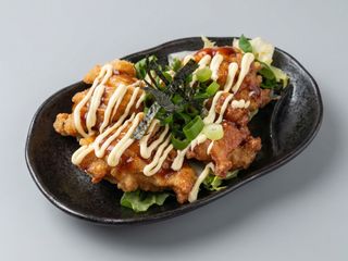 K2. Okonomi Karaage (5 Uds.)