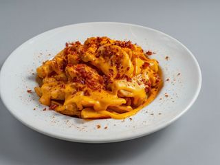 Patata Cajún Baño Con Piscina De Queso