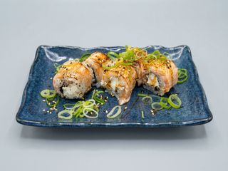 Uramaki De Salmón Y Queso Flameado (8 Pzs.)