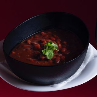 Cazuela de frijol arroz y huevo