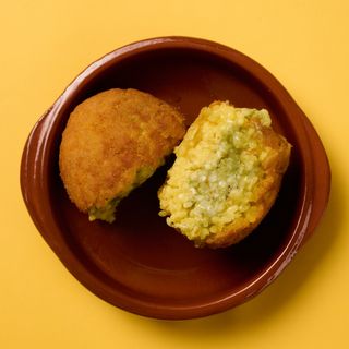 Arancino Pistacho y Mozzarella