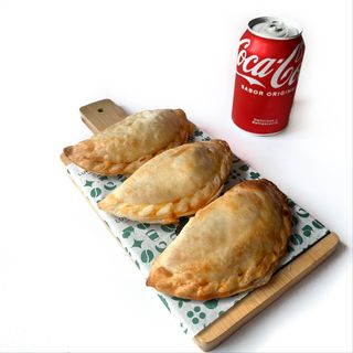 Combo 3 empanadas + bebida especial