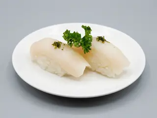 72. Nigiri De Pez Mantequilla