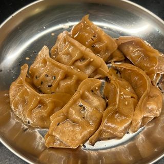 gyoza de vedella con cebolla