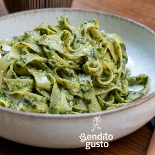 Menú 3 - Pasta Clásica + Salsa + Bebida + Postre