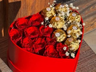 Heartfelt Elegance Box